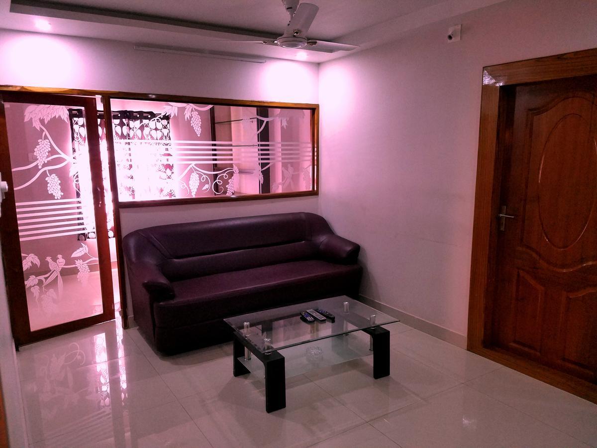 Venky'S Delight Hotel Rājahmundry Exterior foto